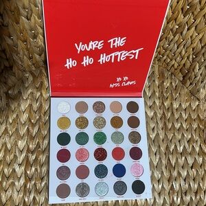 Miss Claus Makeup Palette
